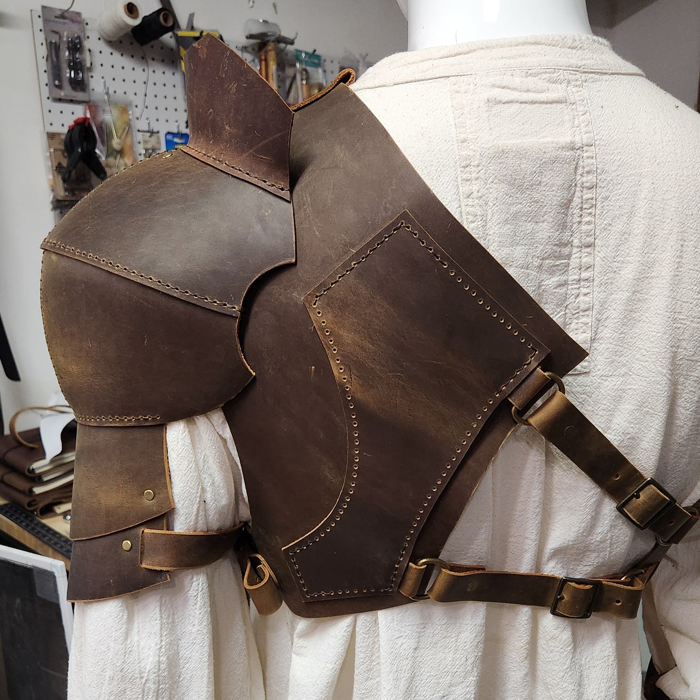 Leather Pauldrons Shoulder Armor 3 pack - Three DIY PDF Patterns and Video Tutorial - Cosplay LARP - Simple Good Leather