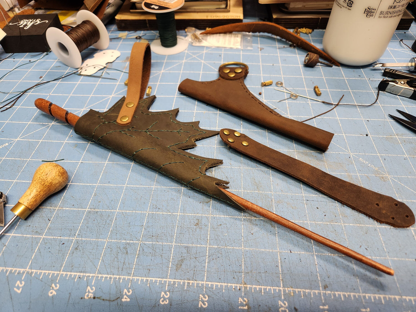 Magic Wand Leather Holster Pattern - DIY PDF - Wizards Wand Holster, Sheath, Frog - Perfect for comiccon costume, renfaire cosplay, or D&D - Simple Good Leather
