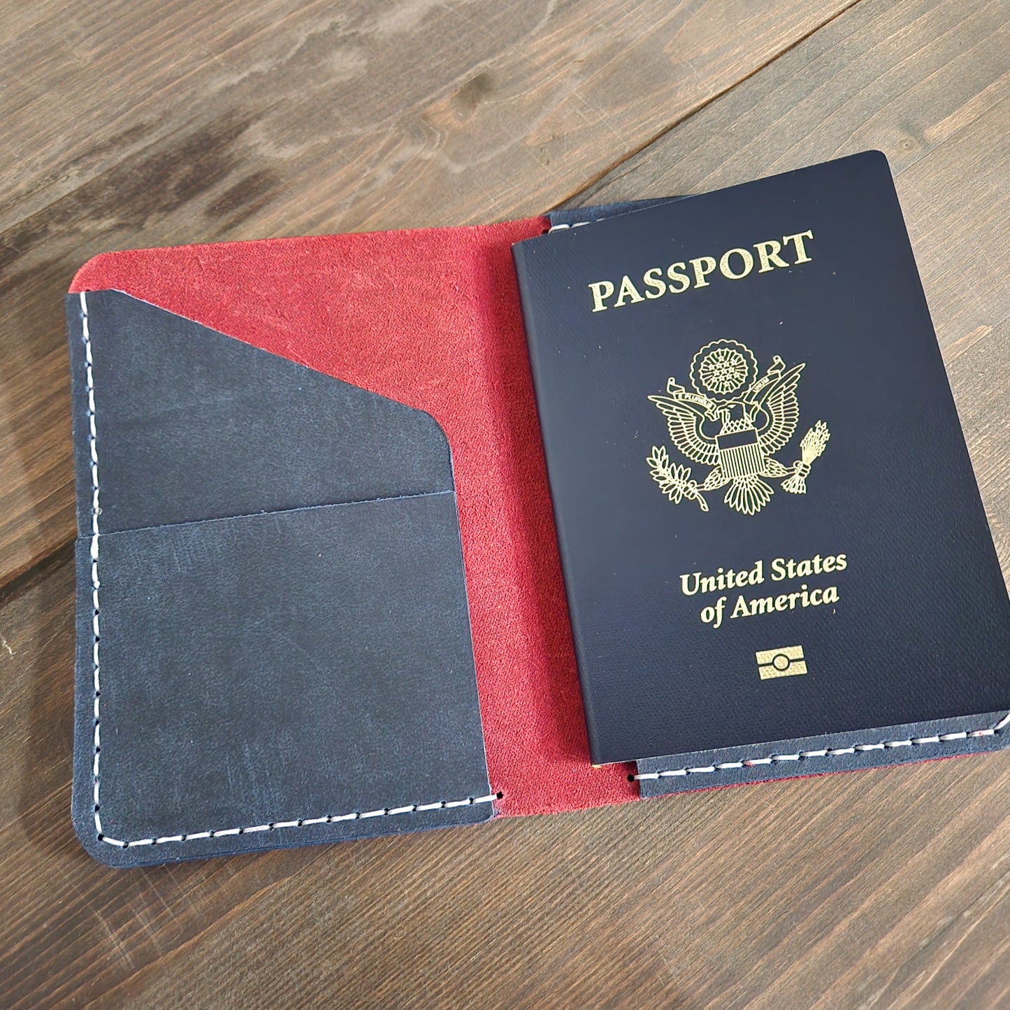 Simple Passport Cover - Free Leather Pattern