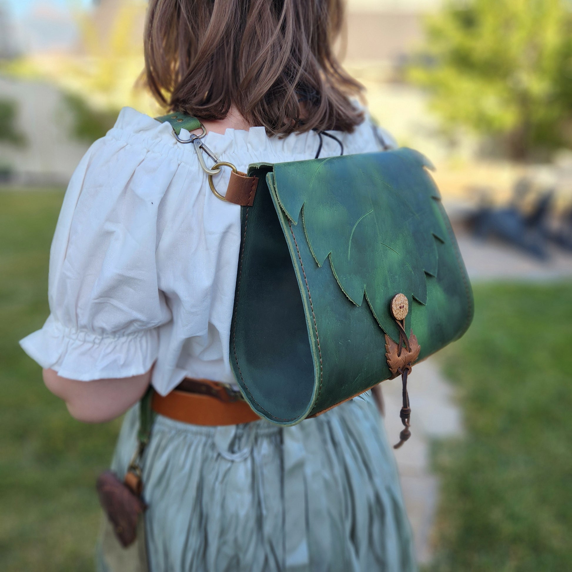 Fairy Leaf Backpack | DIY PDF Pattern & Tutorial - Elven Backpack - Simple Good Leather