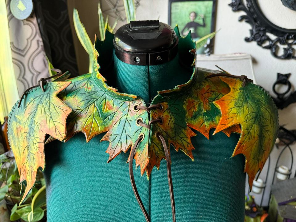 Fairy Leaf Neck and Shoulder Armor - 3 Sizes - DIY PDF Patterns - Maple leaf Elf Fae Cosplay LARP