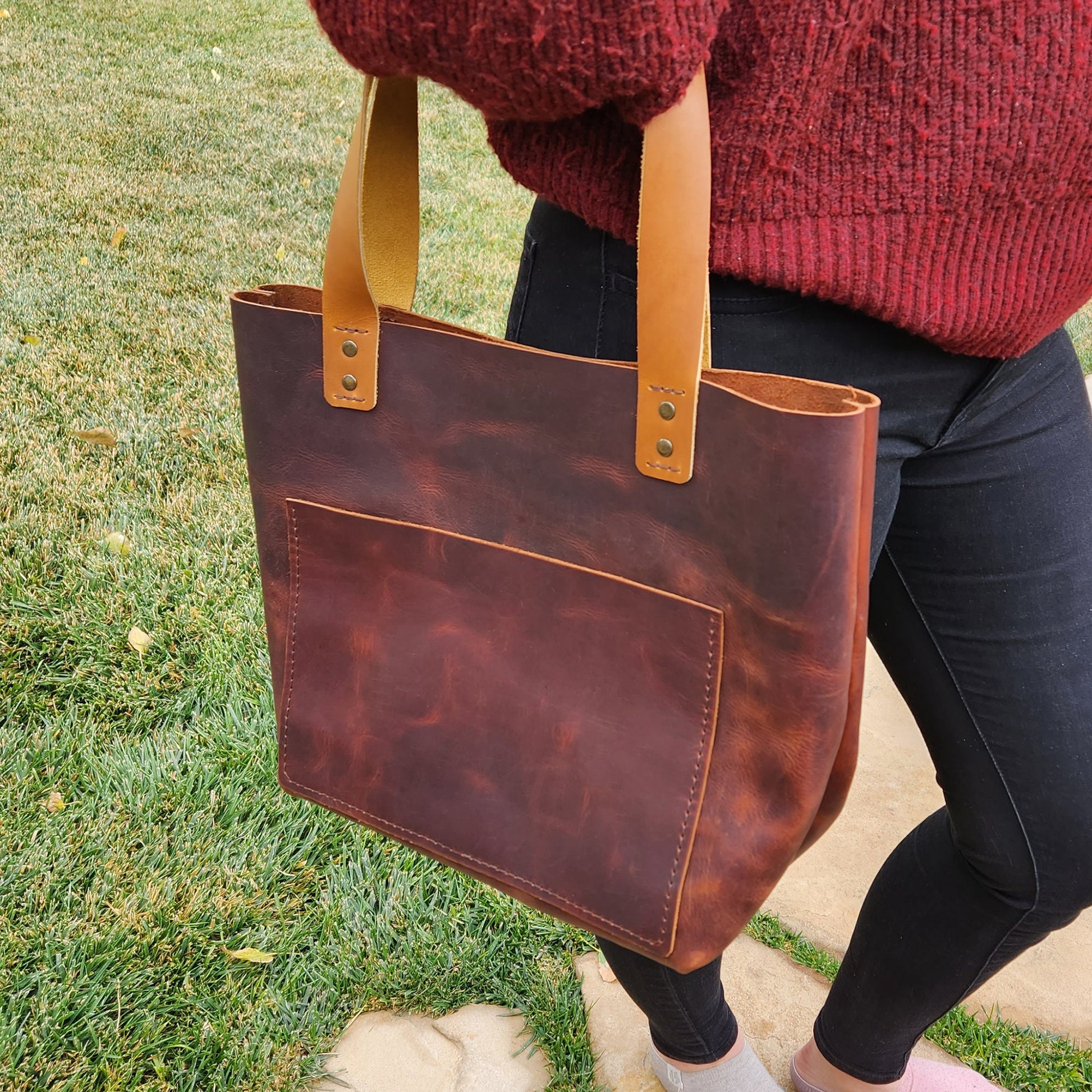 The Perfect Leather Tote - Ready for Christmas - Full Grain Leather Everyday Tote , Tote Bag Purse Handbag Carryall Bag, Gift for Her - Simple Good Leather