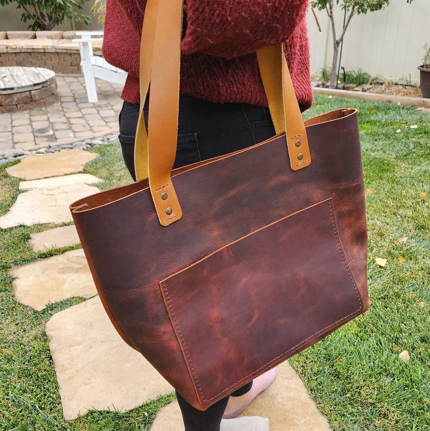 The Perfect Leather Tote - Ready for Christmas - Full Grain Leather Everyday Tote , Tote Bag Purse Handbag Carryall Bag, Gift for Her - Simple Good Leather