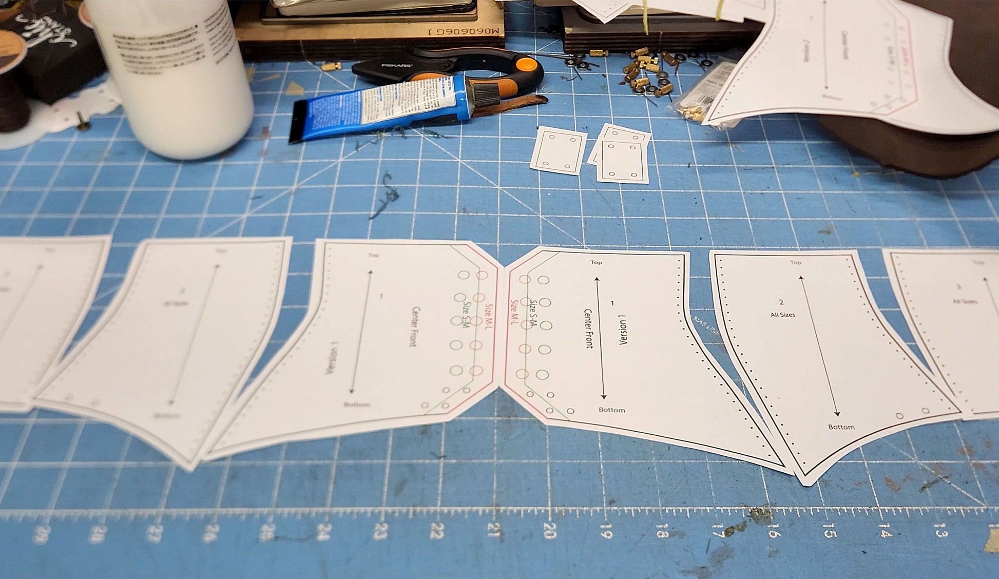 Steampunk Half Corset Pattern Tutorial - DIY PDF Corset Belt - Medieval Corset Belt Perfect for comiccon costume, renfaire cosplay, or D&D - Simple Good Leather