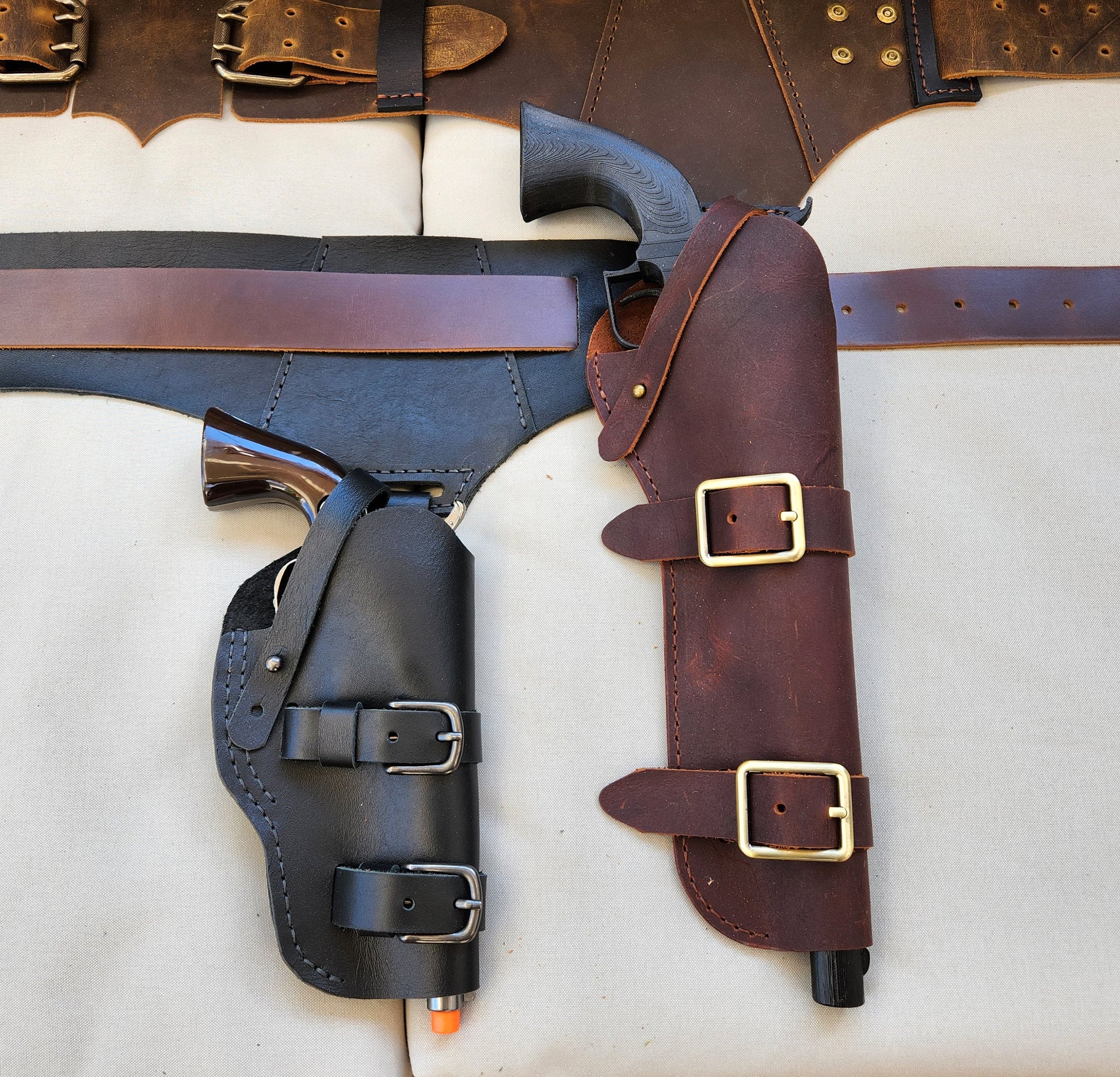 Revolver holsters - Western Gun Holsters - PDF Patterns for Long or Short Barrels and Tutorial -Perfect for comiccon, LARP, costume, cosplay - Simple Good Leather