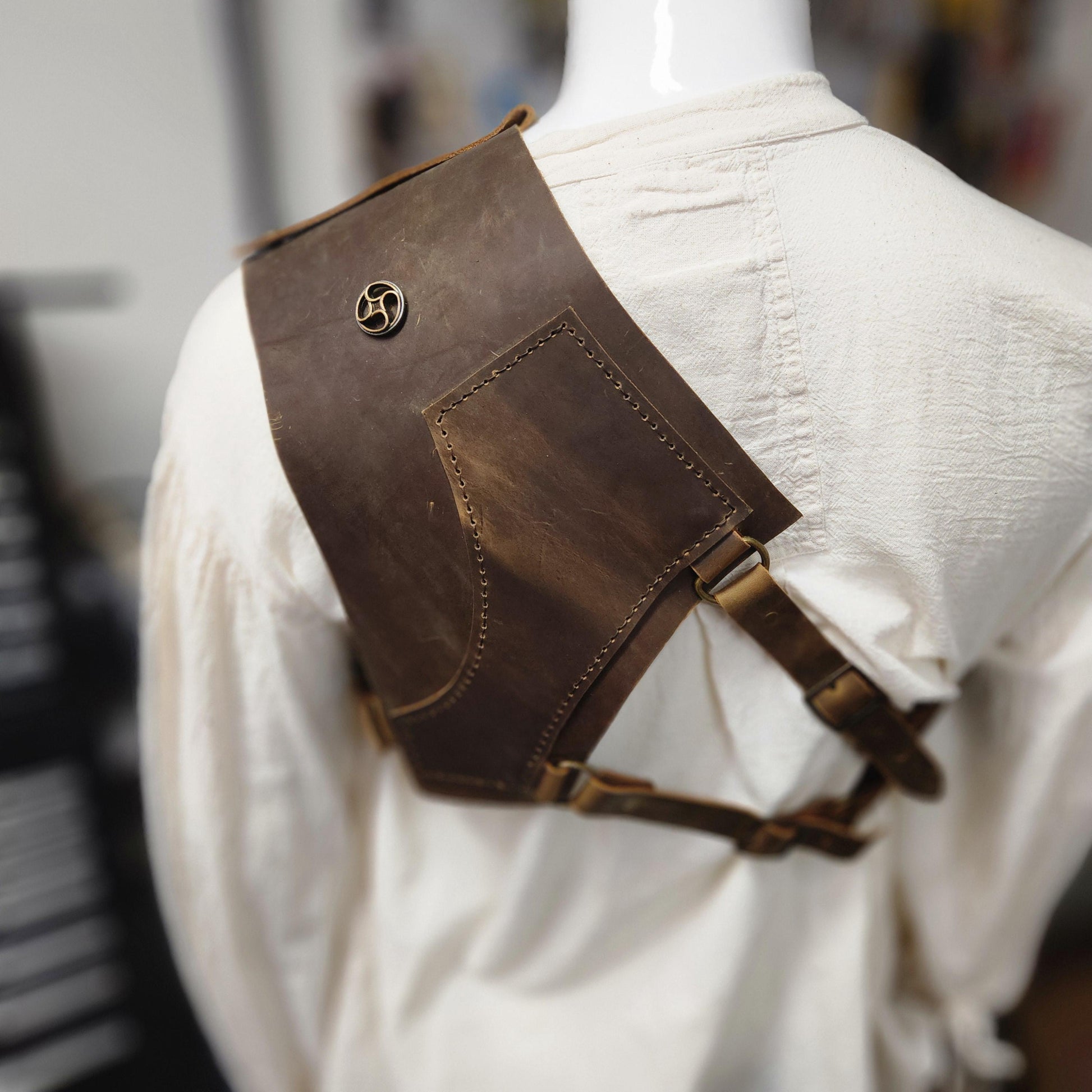 Leather Chest and Shoulder Armor Harness - Beginner Friendly - DIY PDF Leather Pattern and Video Tutorial - Cosplay LARP - Simple Good Leather